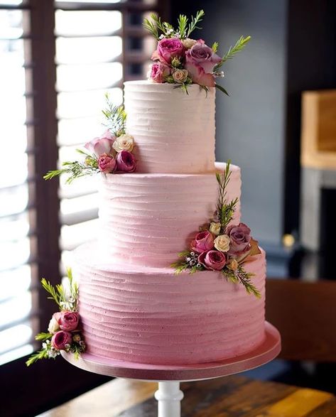 ANNA Cake Couture | Bespoke Wedding Cakes Bristol | Naked Cakes Gluten Free Wedding Cake, Wedding Cake Simple Elegant, 25 Anniversary Cake, Anna Cake, The Best Cakes, Buttercream Cake Designs, 25th Birthday Cakes, Cookie Delivery, Best Cakes