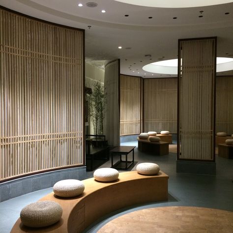 Zen Lobby Design, Zen Concept Interior Design, Spa Lounge Area, Rest Area Design, Zen Design Interior, Zen Spa Decor, Zen House Interior, Asian Zen Interior Design, Zen Hotel