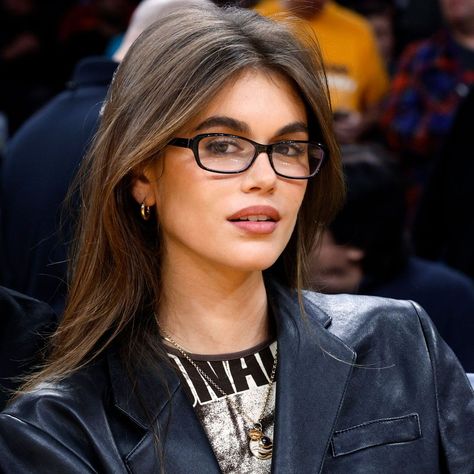 Kaia Gerber Is Already Wearing Nike's Newest $160 Sneakers Air Max 270 Women, Kaia Jordan Gerber, Glasses Outfit, Glasses Inspiration, Vogue France, Vintage Tank, Kaia Gerber, San Antonio Spurs, Cindy Crawford