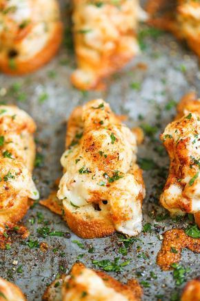 Shrimp Toast, Cajun Shrimp, Shrimp Dishes, Buffalo Wings, Cajun Recipes, Think Food, Toast Recipes, Seafood Dishes, Shrimp Recipes