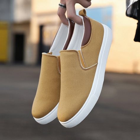 Men’s slip on shoes