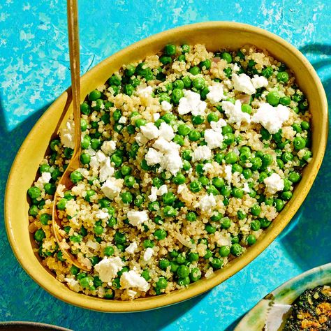 Quinoa with Peas & Lemon Vegetarian Nutrition, Frozen Vegetables, Vegetable Sides, Healthy Side Dishes, How To Cook Quinoa, Roasted Cauliflower, Vegetable Side Dishes, Side Dishes Easy, Om Nom