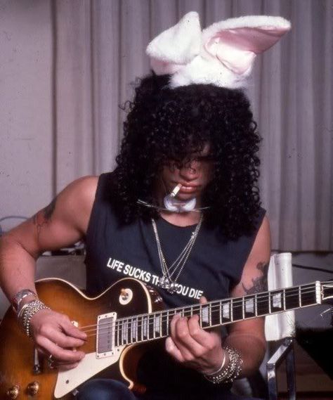 slash A Man, Guitar, Roses