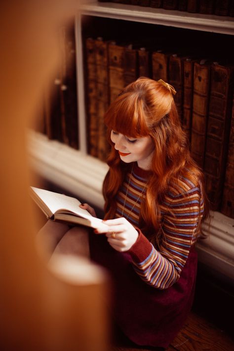 Library Photo Shoot, Cozy Library, Dress Cottagecore, Portrait Photoshoot, Gloomy Day, Cottagecore Dress, Grad Photos, Girl Reading, Picture Credit