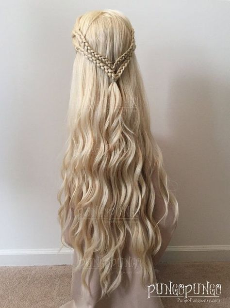 Targaryen Costume, Daenerys Costume, Elven Hairstyles, Targaryen Hair, Daenerys Targaryen Costume, Braided Braids, Medieval Hairstyles, Game Of Thrones Cosplay, Dutch Braids