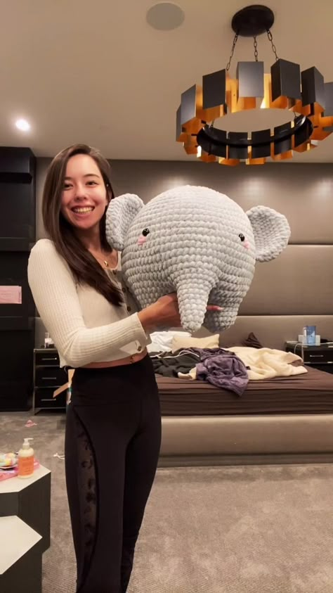 Elephant Plushies, Crochet Elephant Pattern Free, Jumbo Elephant, Amigurumi Elephant Pattern, Crochet Elephant Pattern, Elephant Applique, Crochet Dolls Free Patterns, Kawaii Crochet, Crochet Elephant