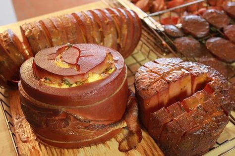 Smoked bologna is an Oklahoma tradition but once you've tried it, it might become a tradition at your house as well. Complete instructions here Essen, Smoked Baloney, Bbq Bologna, Weber Smoker, Grilling Appetizers, Cowboy Snacks, Smoked Bologna, Bologna Recipes, Bradley Smoker