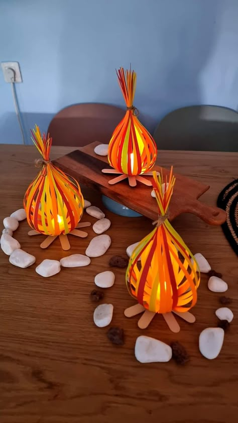 Fire Preschool Crafts, Camping Props Ideas, Diy Fire Craft, Campfire Centerpiece, 3d Fire Craft, Handmade For Kids, Torch Craft For Kids, Mini Campfire Craft, Camp Activities For Kids