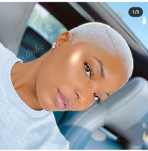 White Hair Dye Ideas, Bleach Short Hair, Blonde Hair Cuts Short, Hair Cut Blonde, White Short Hair, Short Bleached Hair, Buzzed Hair Women, Short Platinum Blonde Hair, Low Taper Fade Haircut