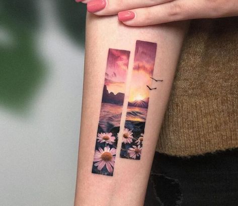 Tattoo photo - Sunset tattoo by Kozo Tattoo Kozo Tattoo, Sea And Flowers, Dreamer Tattoo, Small Daisy Tattoo, Daisy Tattoo Designs, Realistic Flower Tattoo, Sunset Tattoo, Flower Tattoo Ideas, Sunset Tattoos