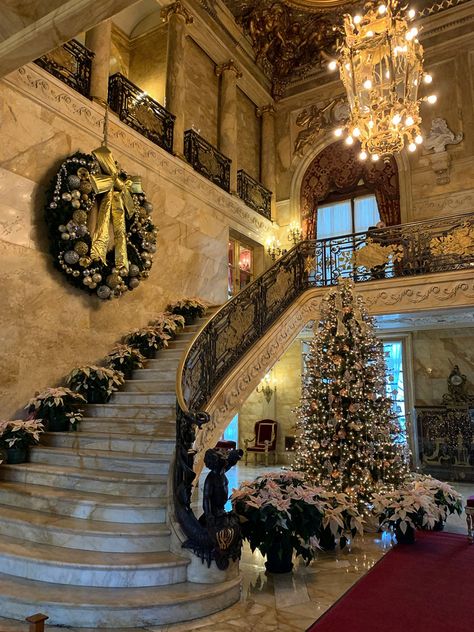 Le Rosey, Christmas Dreaming, Marble Staircase, Marble House, Desired Reality, Christmas Feeling, Christmas Mood, Christmas House, Christmas Aesthetic