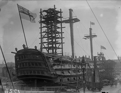 Nelson's ship HMS Victory in dry dock but still flying the ensign Portsmouth Dockyard, Portsmouth Harbour, Fox Photos, Old Sailing Ships, Hms Victory, Flight Deck, Tall Ships, Aircraft Carrier, Royal Navy