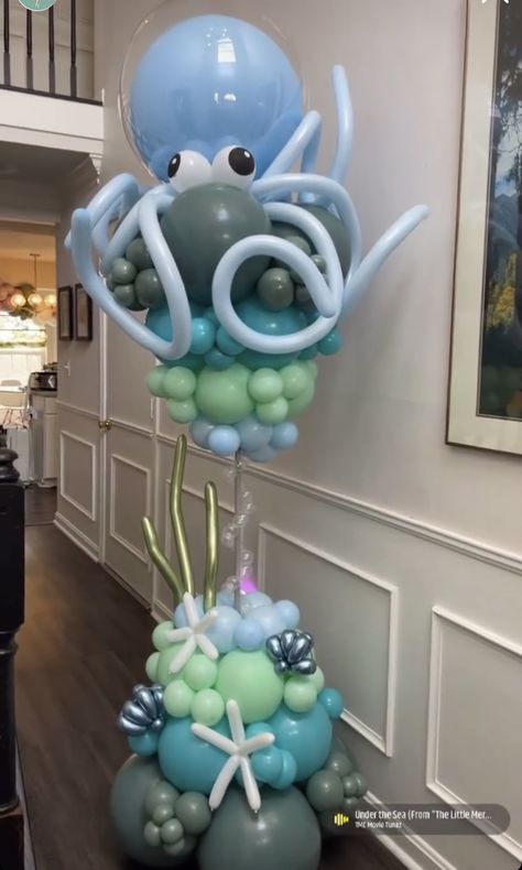 Under The Sea Balloon Centerpieces, Sea Centerpiece Ideas, Under The Sea Balloons, Octopus Centerpiece, Under The Sea Balloon Arch, Under The Sea Centerpiece Ideas, Under The Sea Centerpieces, Balloon Octopus, Balloon Projects