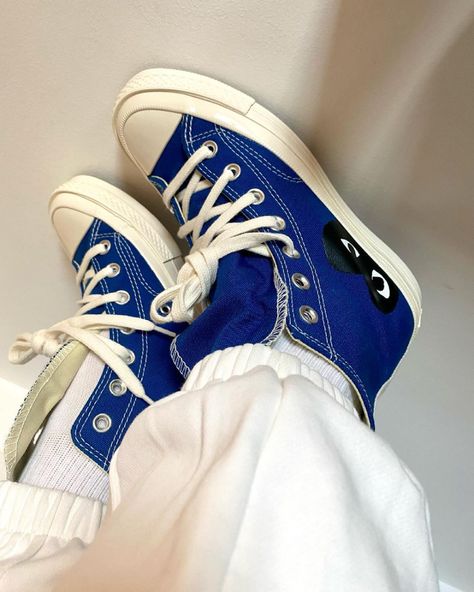 #cdgconverse hashtag on Instagram • Photos and Videos Comme Des Garcons Converse Outfit, Garcons Converse Outfit, Converse Bleu, Converse Cdg, Converse X Comme Des Garcons, Cdg Converse, Converse Comme Des Garcons, Converse Aesthetic, Comme Des Garcons Converse