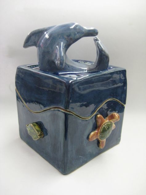 BHS Student Pandora Box Ceramics, Pandoras Box Ceramics, Ceramic Boxes With Lid Ideas, Ceramic Box Ideas, Ceramic Boxes With Lid, Slab Container, Pandora's Box Art, Clay Box Ideas, Elephant Pottery