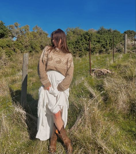 Farm Boots Outfit, Rustic Skirt Outfit, Western Cowgirl Boots Outfit, Cowgirl Boots And Maxi Dress Outfit, Western Prairie Outfit, Western Dresses Winter, Flowy Skirt With Cowboy Boots, Cowboy Boots Outfit Long Skirt, Earthy Cowgirl Aesthetic