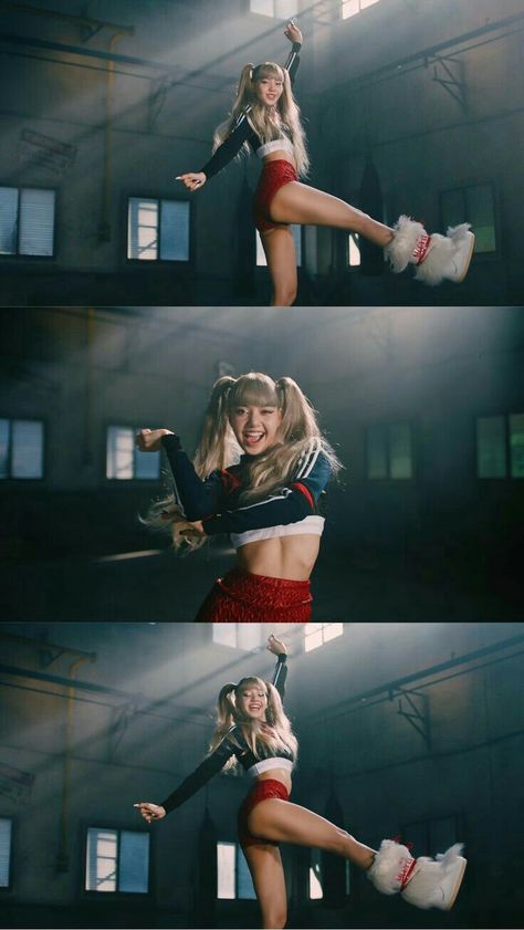 Money Lisa, Lisa Money, Lisa Blackpink Hot Photoshoot, Lisa Wallpaper, Blackpink Debut, Lalisa Money, Crossfit Women, Looks Country, Lisa Bp