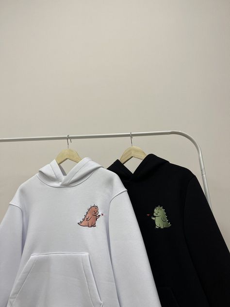 Matching Dino Hoodies Couple, Matching Dino Hoodies, Matching Hoodies Ideas, Matching Hoodies For Couples Disney, Matching Crewnecks For Couples, Cute Matching Sweaters, Matching Couple Sweatshirts Hoodie, Cute Matching Sweatshirts For Couples, Matching Couple Items