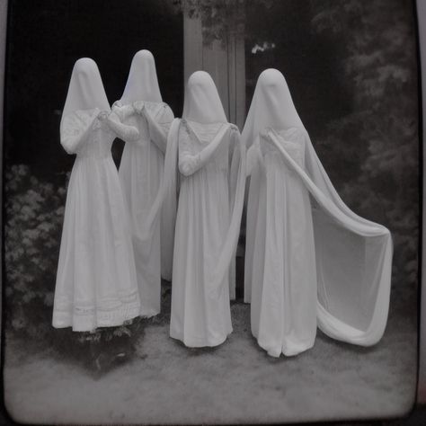 This is a printable download of AI rendered Victorian, ghostly figures. No frames are included. This is perfect for creating a spooky and eerie atmosphere in any home or to be included as Halloween decor when throwing a party! Organisation, Victorian Costumes Halloween, Victorian Ghost Costume Diy, Victorian Ghost Costume, Halloween Party Inspo, Victorian Halloween Decorations, Ghost Fashion, Ghost Outfit, Victorian Ghost