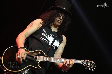 Slash Gibson Les Paul Custom black Black Gibson Les Paul, Black Les Paul, Gibson Les Paul Custom, Les Paul Custom, Gibson Les Paul, Hendrix, Les Paul, Back To Black, Gibson