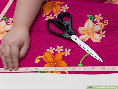 How to Make a Sarong: 14 Steps (with Pictures) - wikiHow Diy Sarong Skirt, Sarongs Diy, Sarong Tutorial, Diy Bathing Suit, Pareo Skirt, Sarong Dress, Sarong Wrap, Sarong Skirt, How To Make Skirt