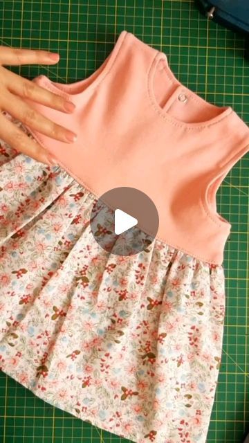 Ladys Dresses, Sewing Clothes Tutorials, Baby Patterns Sewing, Diy Hair Scrunchies, Couture Top, Instagram Dress, Dress Tutorials, Fashion Tutorial