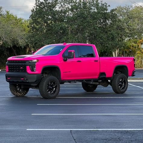 Pink Car Wrap Ideas, Wrapped Trucks Ideas, Pink And Black Truck, Truck Wraps Ideas, Hot Pink Truck, Girly Trucks, Pink Lifted Trucks, Pink Chevy Trucks, Pink Hellcat