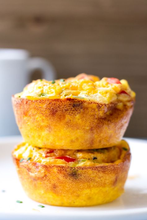 Denver Omelet Muffins! So easy to make and fun to eat for breakfast #eggmuffins #denveromelette #breakfast #easy #eggs | cookingformysoul.com Omlet Muffins, Brunch Sandwiches, Omelet Recipes, Egg Casseroles, Denver Omelet, Omelet Muffins, French Eggs, Jerk Shrimp, Muffins Breakfast