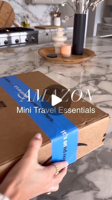 Mini Travel Essentials, Mini Makeup Products, Amazon Finds Travel, Mini Toiletries, Travel Minis, Pack Like A Pro, Travel Tools, Amazon Travel, Travel Finds