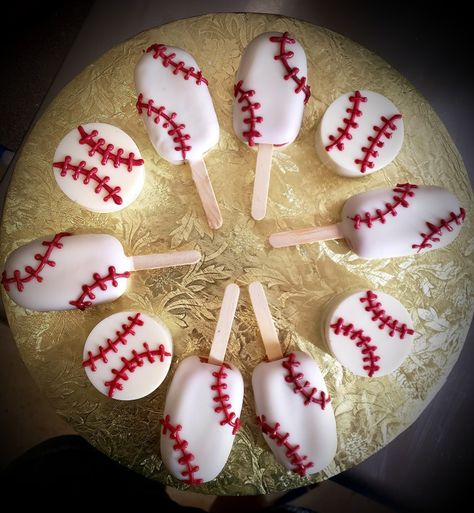 Baseball Cakesicles, chocolate covered oreos Baseball Theme Cakesicles, Chocolate Covered Oreos Baseball, Happy Birthday Chocolate Covered Oreos, Baseball Desserts Ideas Treats, Baseball Cakesicles, Back To School Cakesicles, Chocolate Covered Apples Ideas, Football Cakesicles, Summer Cakesicles