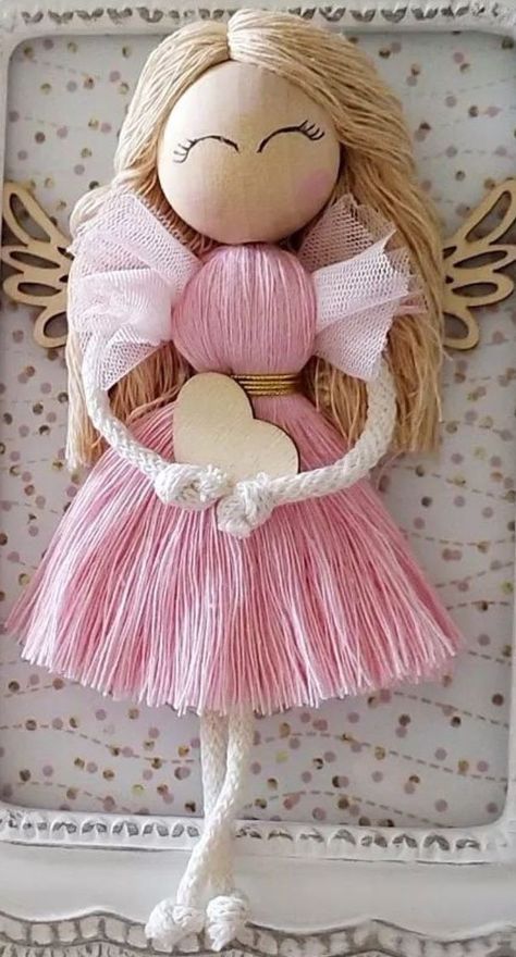 Yarn Fairy Doll Diy, Macrame Ballerina, Macrame Doll Tutorial, Fairy Diy Crafts, Diy Yarn Dolls, Macrame Dolls, Christmas Angel Doll, Dolls Handmade Diy, Christmas Angel Crafts