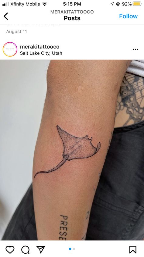 Spotted Manta Ray Tattoo, Stingray Tattoo Arm, Man Ray Tattoo, Sting Ray Tattoo Ideas, Small Sting Ray Tattoos, Floral Stingray Tattoo, Moana Stingray Tattoo, Sting Ray Tatoos, Stingray Tattoo Meaning