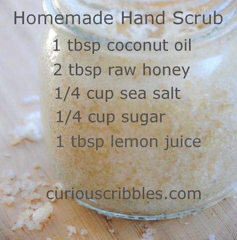 Homemade Hand Scrub, Hand Scrub Homemade, Scrub Diy, Săpunuri Handmade, Homemade Scrub, Sugar Scrub Recipe, Diy Kosmetik, Diy Body Scrub, Homemade Lotion