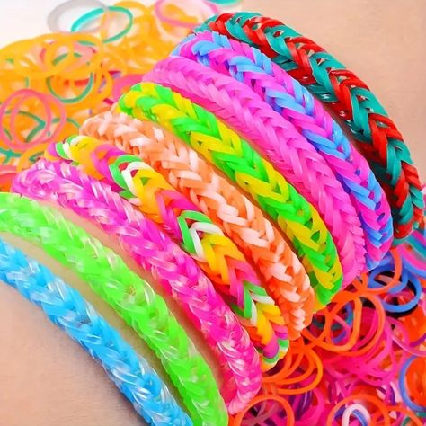 Faster shipping. Better service Rubber Band Bracelet, Colors For Bracelets, Diy Bracelets How To Make, Friendship Bracelet Kit, Packaging Diy, Headband Jewelry, Diy Weaving, Loop Bands, Jewelry Making Kit