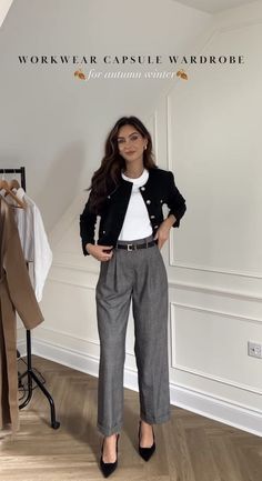 Aesthetic Lawyer, Lawyer Fashion, Chique Outfits, Professional Outfits Women, Business Outfits Women, Stylish Work Attire, Office Outfits Women, Business Casual Outfits For Work, Classy Work Outfits