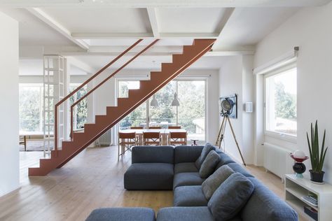 Pink Staircase, Staircase In Living Room, Slide Window, Sitting Room Design, Stairs In Living Room, Light Hardwood Floors, Stairway Design, Floating Stairs, Midcentury Home