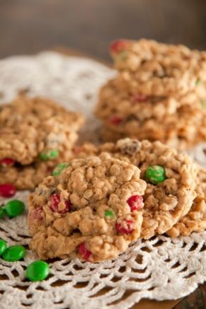 MONSTER COOKIES Monster Cookies Recipe, Paula Dean, Paula Deen Recipes, Monster Cookie, Best Cookies Ever, Raisin Cookies, C Is For Cookie, Oatmeal Raisin, Paula Deen