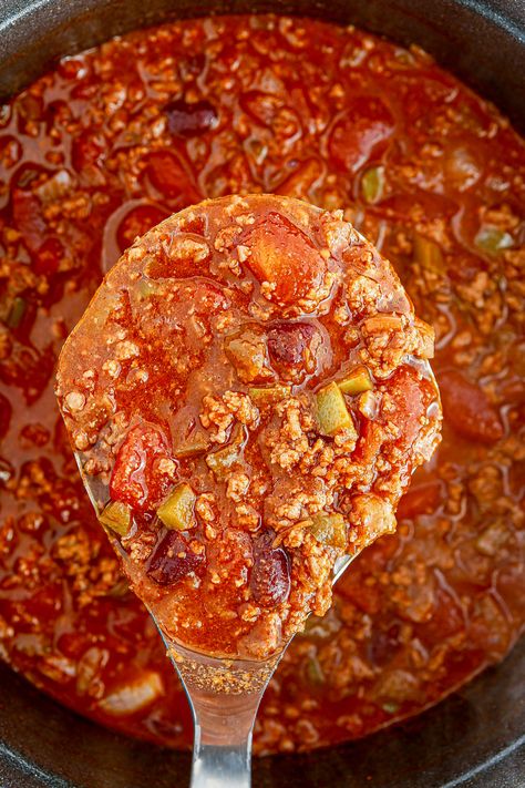 Wendys Chili Crockpot, Winerschnizel Chili, Chili Recipe Wendys Copycat Recipes, Goldstar Chili Recipe, Chili Recipe With Mccormick Seasoning, Chili With A Twist, Chili Wendys Recipe, Copycat Runza Chili, Wendy’s Chili Recipe Crockpot