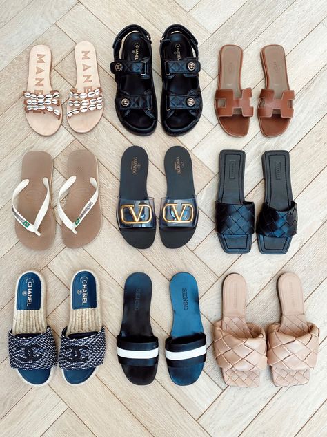 Luxury Summer Sandals With Synthetic Material, Luxury Vintage Summer Sandals, Chic Summer Sandals With Logo, Old Money Sandals Woman, Luxury Sandals For Streetwear, Luxury Sandals, Fancy Footwear, Nice Sandals, Sandals Collection