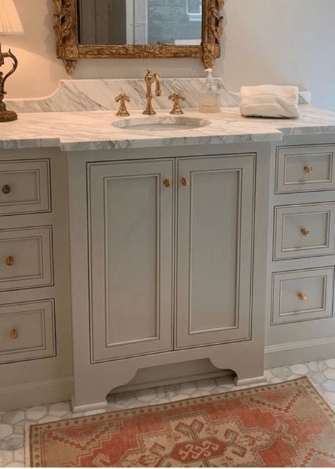 Timeless Bathroom Designs Inspiring My Remodel - Garden & Grace Vanities That Look Like Furniture, Pale Oak Bathroom Vanity, Traditional Master Bath Ideas, Elegant Guest Bedroom Ideas, Serena And Lily Bathroom, Modern French Bathroom, Bathroom Vanity Furniture, Spa Bathroom Design, Large Bathroom Vanity