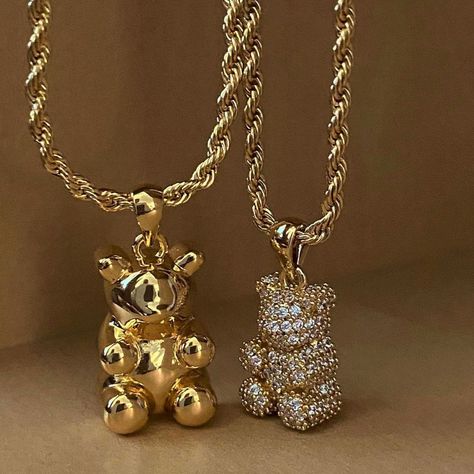 Dope Jewelry Accessories, Expensive Jewelry Luxury, Rose Gold And Silver, Bear Necklace, Jewelry Accessories Ideas, Dope Jewelry, Jewelry Fashion Trends, Classy Jewelry, Expensive Jewelry