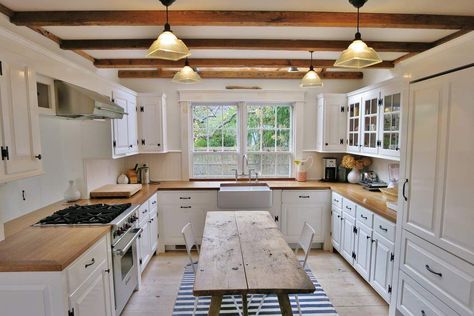 Farmhouse Kitchen Design, Farm Kitchen, Kitchen Room Design, Farmhouse Style Kitchen, Cottage Kitchen, Sag Harbor, Kitchen Projects, Kitchen Remodel Idea, White Cabinets