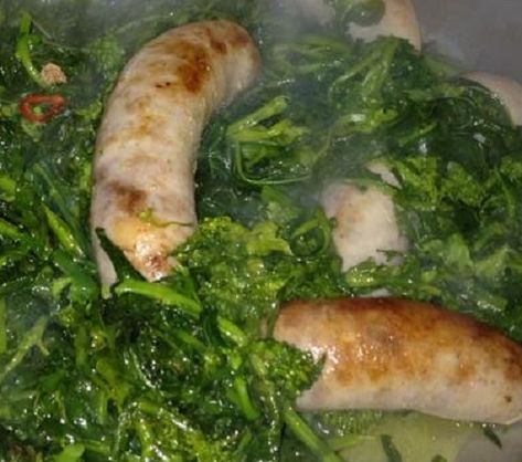 Sautéed Broccoli Rabe with Italian Sausage - EverybodyLovesItalian.comEverybodyLovesItalian.com Broccoli Rob And Sausage Recipe, Broccoli Rob, Sauteed Broccoli Rabe, Broccoli Rabe And Sausage, Sautéed Broccoli, Broccoli Raab, Sausage Ingredients, Broccoli Rabe, Sausage Links