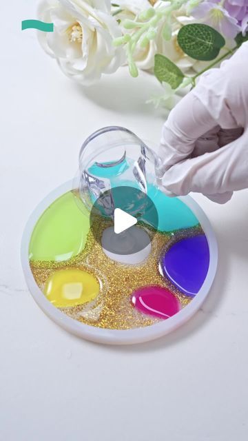 Resiners on Instagram: "Whether you’re a beginner or a seasoned artist, creating your own resin pattern is a rewarding and creative process.⁠  https://resiners.com/products/resiners-32oz-crystal-clear-epoxy-resin?ref=idykijvp⁠ ⁠ #resiners #resinersmachine  #ResinArt #DIYResin #ResinClock #ResinCrafts #WoodAndResin #EpoxyResin #HandmadeResin #ResinProjects #ResinClockDIY #CraftIdeas #ResinHomeDecor #CustomResin #ResinArtist #ResinArtForBeginners #ResinCraftCommunity" How To Put Paper In Resin, Epoxy Resin Coaster Ideas, Apoxie Resin Ideas, Epoxy Resin Art For Beginners, Resin Christmas Ideas, Resin Trays Diy, Epoxy Resin Crafts Ideas, Resin Ideas Projects, Resin Art Videos