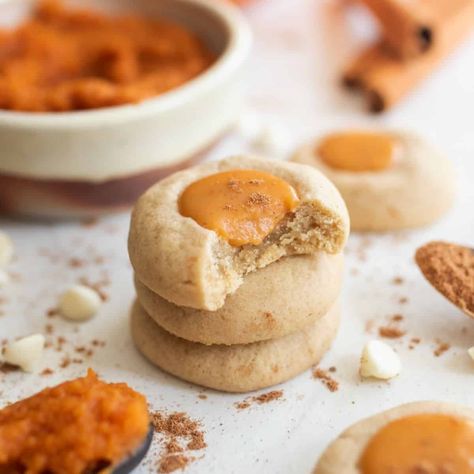 Pumpkin Pie Thumbprint Cookies Chocolate Pumpkin Pie, Healthy Chocolate Pudding, Cottage Cheese Desserts, Sweet Potato Dessert, Pumpkin Pie Cookies, Frozen Pumpkin, Sweet Potato Muffins, Thumbprint Cookies Recipe, Mini Pumpkin Pies