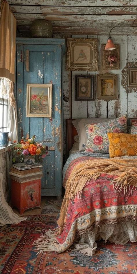 Boho Style Bedroom, Vintage Bedroom, Style Bedroom, Bedroom Vintage, Bedroom Boho, Rustic Bedroom, Eclectic Home, Dream House Decor, Home Decor Trends