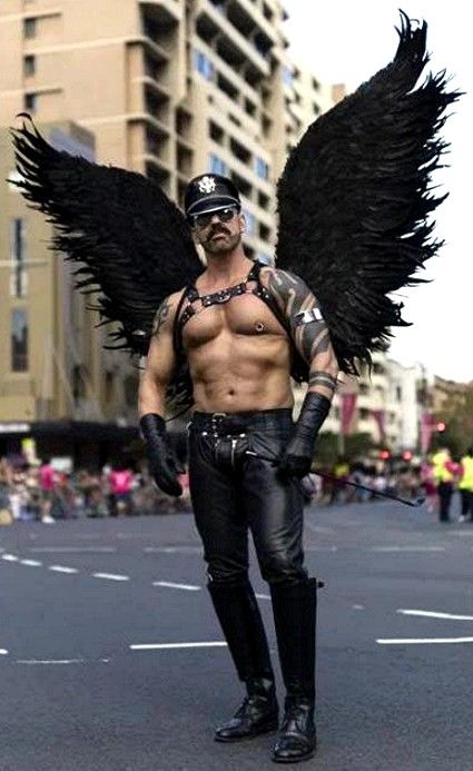 Leatherman angel, Sydney Mardi Gras 2018 Leather Subculture, Leather Fashion Men, Bear Leather, Mens Leather Clothing, Scruffy Men, Mens Leather Pants, Leather Gear, Bear Men, Leather Jeans