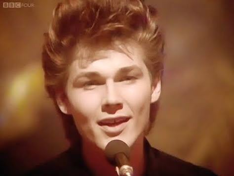 Música que me gusta - YouTube A-ha Take On Me, 80 Music, Mixed Songs, Famous Music Artists, Musica Disco, Morten Harket, Oldies Music, A Ha, Music Sing