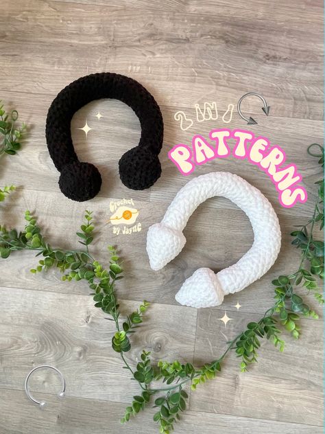 Crochet Chain Pattern, Cute Crochet Ideas Free Pattern, Nerdy Crochet Patterns Free, Crochet Gift Ideas For Boyfriend, Crochet Horseshoe, Crochet Spikes, Motorcycle Crochet, Edgy Crochet, Horseshoe Piercing