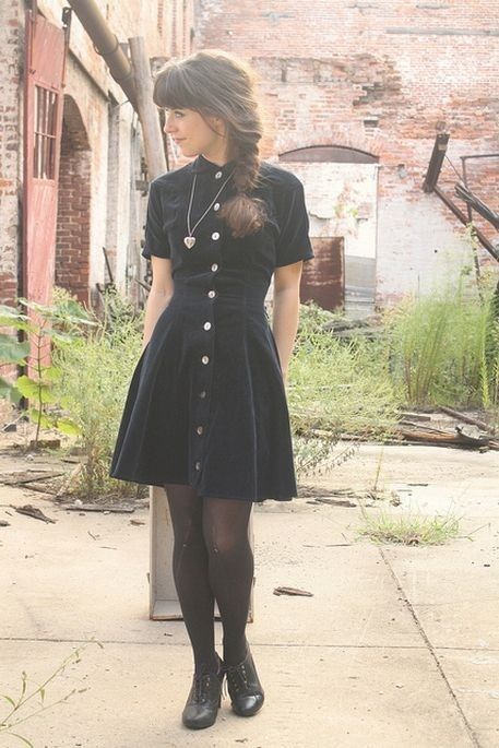 Goth Dress Casual, Goth Librarian Outfits, Goth Librarian Aesthetic, Dress And Tights, Little Black Dress Outfit, Retro Pin Up, Black Dress Outfits, Retro Mode, Looks Black